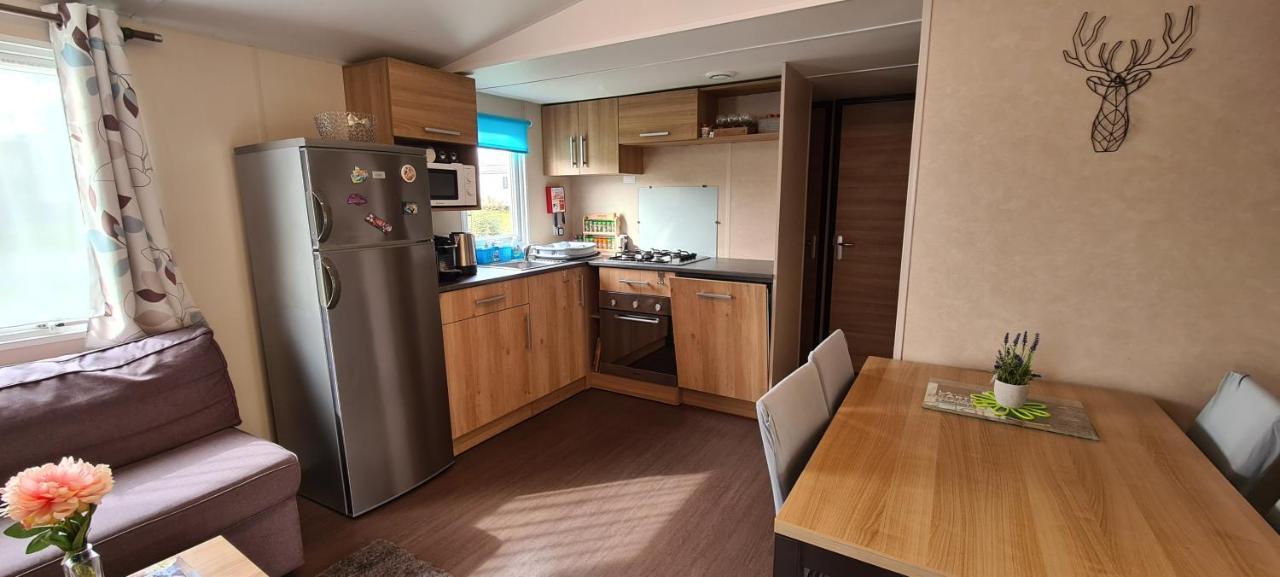 Mobil-Home 8 Personnes Vue Lac & Wi-Fi Inclus Onzain Esterno foto